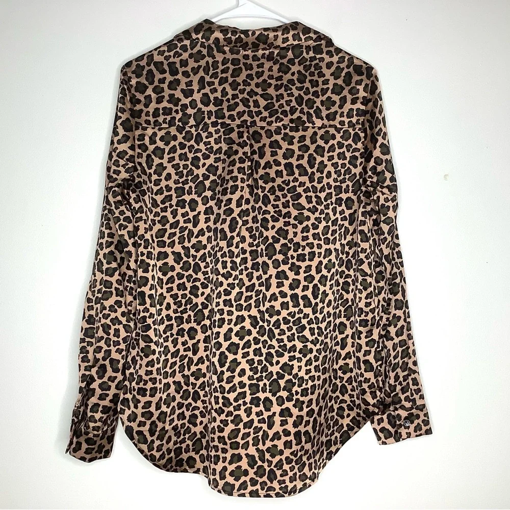 < Pleione Leopard Print Satin Button Down Shirt > - Picture 6 of 6